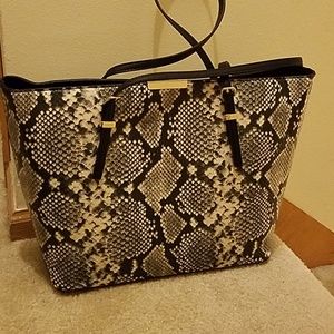 Kelly & Kate Snakeprint tote
